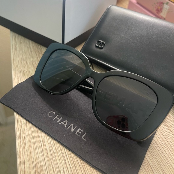 Chanel Sunglasses - Picture 3 of 11